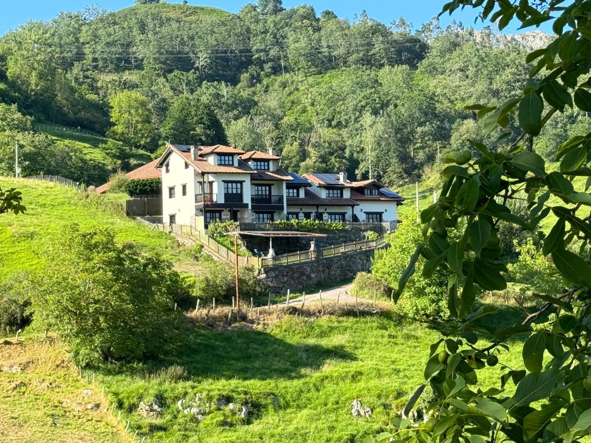 Apartamentos Rurales Balcon Del Marques (Adults Only) Cangas de Onís Exterior photo